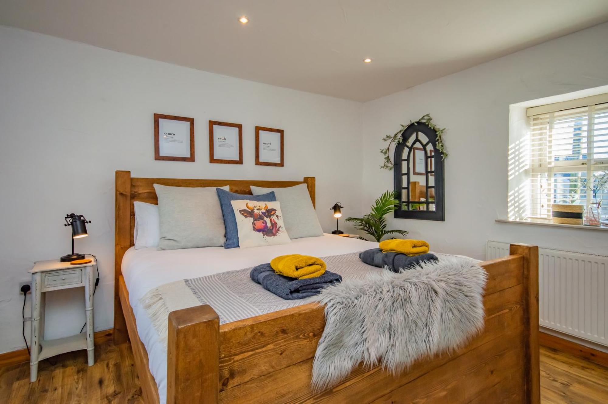 Cosy Farm Conversion In The Heart Of Pembrokeshire Maenclochog Экстерьер фото