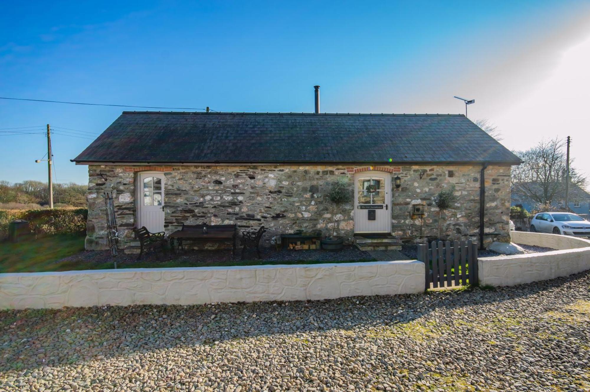 Cosy Farm Conversion In The Heart Of Pembrokeshire Maenclochog Экстерьер фото
